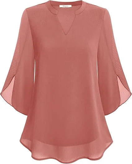 Damenbluse mit Flatterärmeln, V-Ausschnitt aus leichtem Baumwollmaterial, ideal für den Alltag oder besondere Anlässe.