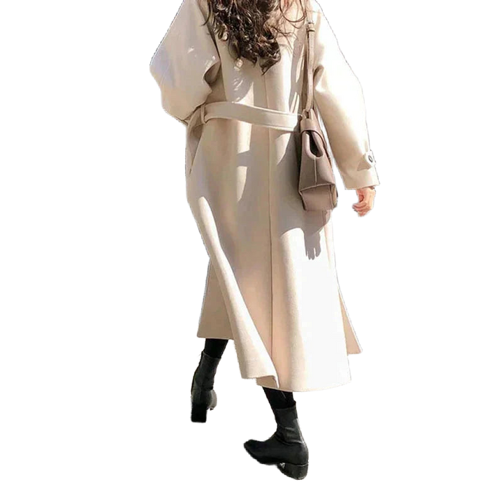 Langer Damenmantel mit Gürtel und weiten Ärmeln