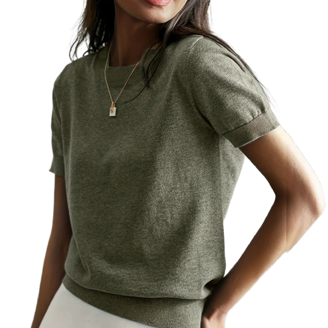 Grünes Damen Kurzarm Oberteil aus leichtem Baumwollmix mit Rundhalsausschnitt, ideal für lässige Outfits.