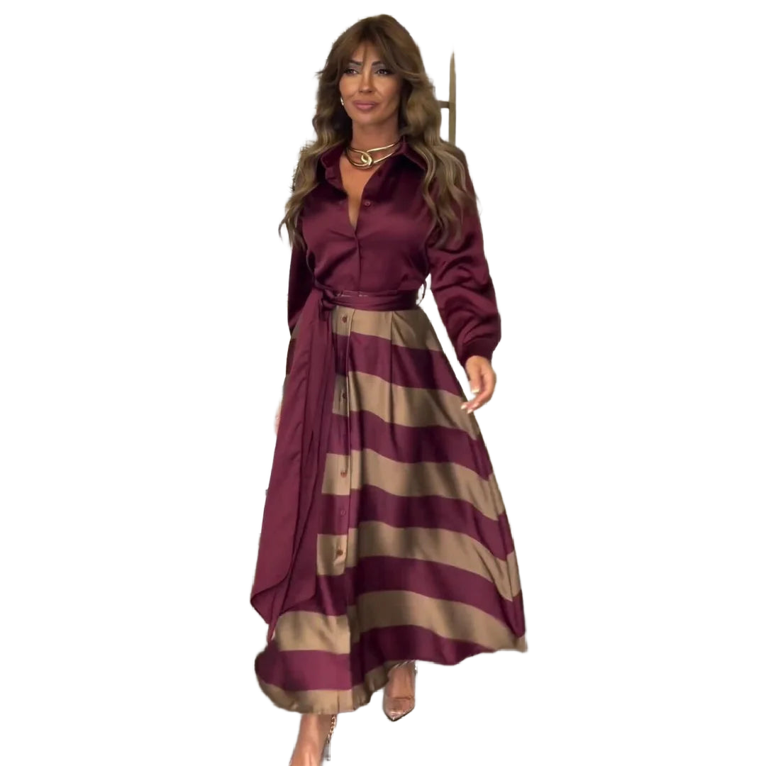Bordeauxrotes Damen Hemdblusenkleid aus Baumwolle mit Streifenmuster und Maxi-Schnitt für bequemen Tragekomfort.