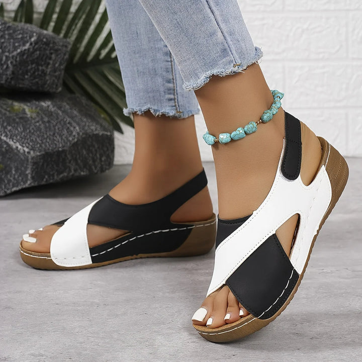 Orthopädische Damen Wandersandalen mit Klettverschluss aus bequemem Material und ergonomischem Design für langanhaltenden…