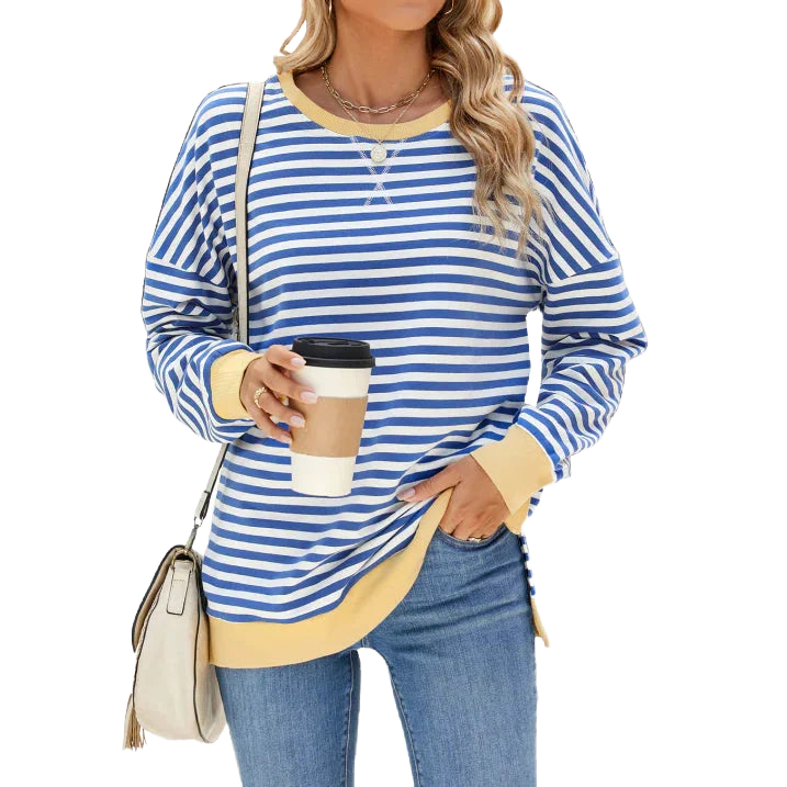 Damen Langarm Sweatshirt in Übergröße in Blau mit gestreiftem Design, aus weichem Baumwollmaterial für hohen Tragekomfort.