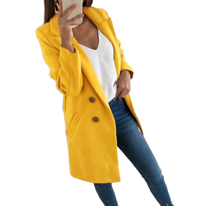 Stilvoller Damenmantel in Midilänge mit Knöpfen