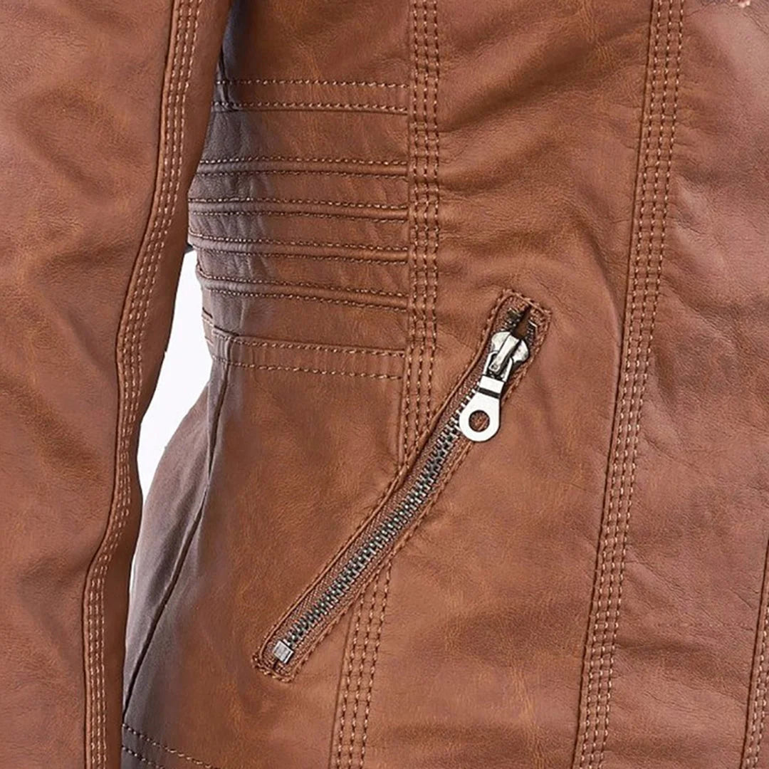 Damenjacke mit verstellbarer Kapuze und Reißverschlüssen